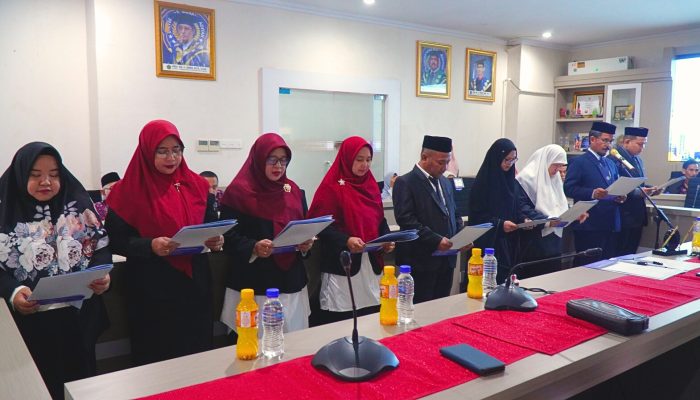 Rektor Unismuh Makassar Lantik Sembilan Pejabat Baru, Siapa saja?