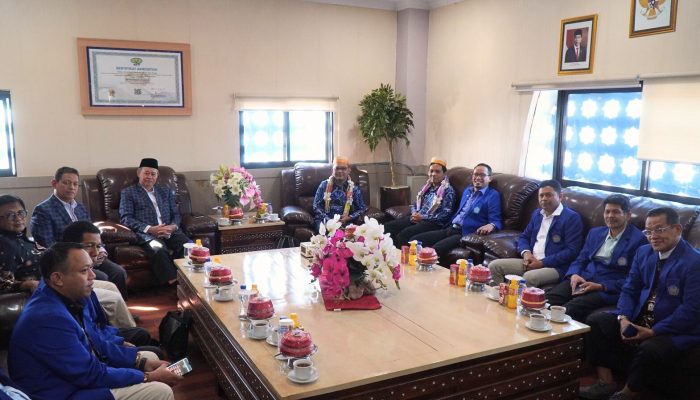 Rektor Unismuh Sambut Tim Asesor LAMDIK untuk Asesmen Prodi Pendidikan Sosiologi
