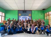 Tingkatkan Kreativitas Guru, Mahasiswa KKN Pendidikan Unismuh Gelar Pelatihan Media Ajar di Barru