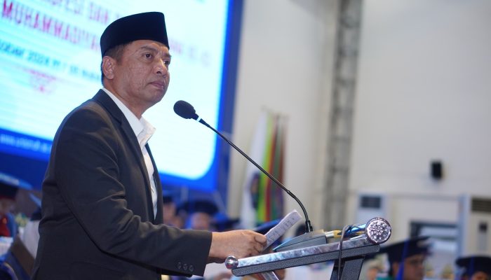 Literasi Data hingga Kewirausahaan, Pesan Hamdan Juhannis untuk Wisudawan Unismuh