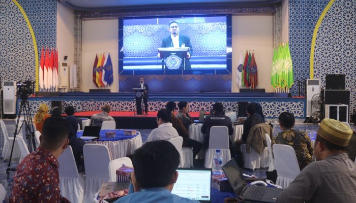 Unismuh Makassar Tuan Rumah Bimbingan Teknis Tracer Study se- LLDIKTI Wilayah IX