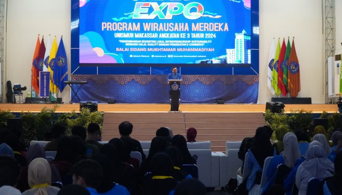 Unismuh Makassar Lahirkan Ratusan Entrepreneur Muda lewat Expo Wirausaha Merdeka