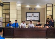 Berjalan Tertib, BEM FEB Unismuh Gelar Aksi Damai Tolak Kenaikan PPN 12 Persen di DPRD Sulsel