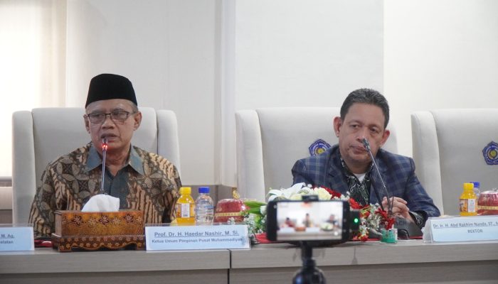 Ceramah di Unismuh, Haedar Nashir: Muhammadiyah Sulsel Pilar Kaderisasi dan Pusat Keunggulan Persyarikatan