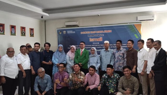 Mantan Dekan FEB Unismuh Ismail Raih Gelar Doktor di UMI, Teliti Kinerja Manajerial BUMDes di Sulsel