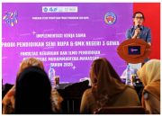 Equanimity Exhibition: Prodi Pendidikan Seni Rupa FKIP Unismuh Makassar Tampilkan Karya Seni di SMKN 3 Gowa