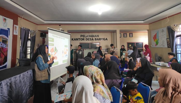 Kedokteran Unismuh Makassar Pererat Hubungan dengan Warga Desa lewat Edukasi dan Pemeriksaan Kesehatan