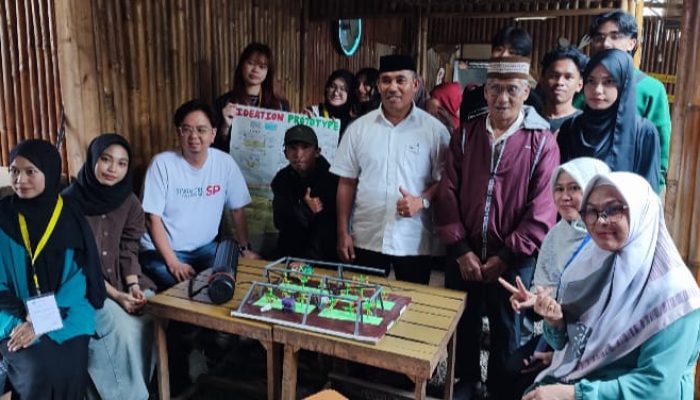 Lurah Tamaona: Terima Kasih Unismuh, Program Ini Sentuh Masalah Nyata Warga Kami