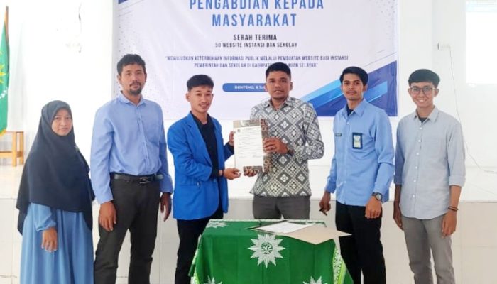50 Website Hasil Karya Mahasiswa ITSBM Selayar Resmi Diserahkan ke Instansi Pemerintah dan Sekolah