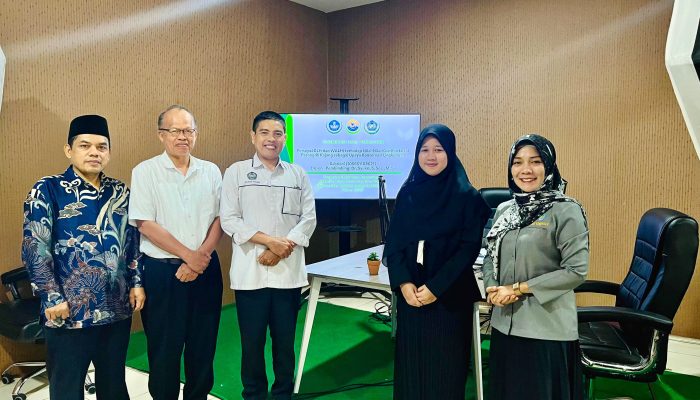 Karya Ilmiah dan Dedikasi Sosial Antar Mahasiswa Unismuh  Bebas Skripsi dan KKN