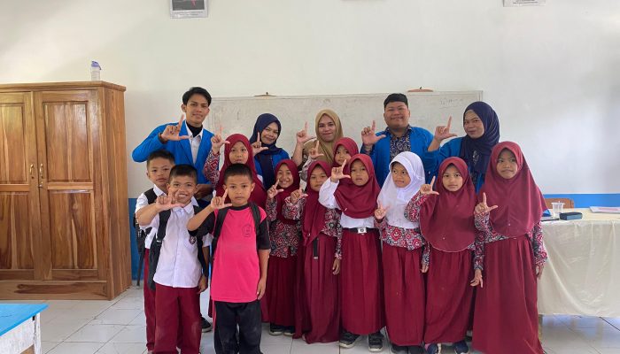 Motif Lipa’ Saqbe Jadi Media Edukatif, Tim PGSD Unismuh Lolos Pendanaan PKM 2025