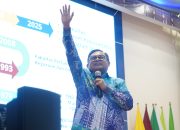 Warek I Unismuh Ulas Perjalanan dan Harapan Kampus di Depan Ribuan Maba