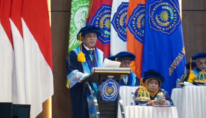 Dari Galileo ke Metaverse: Hartono Bancong Resmi Profesor Unismuh, Tawarkan Laboratorium Fisika VR