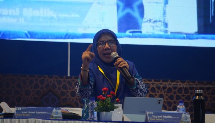 Sambut Maba 2025: Warek II Unismuh: SDM Dosen Profesional Perkuat Mutu Pendidikan Unismuh