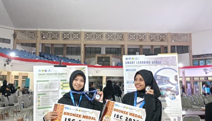Dua Tim Mahasiswa Arsitektur Unismuh Bawa Pulang Perunggu dari ISC Mataram 2025