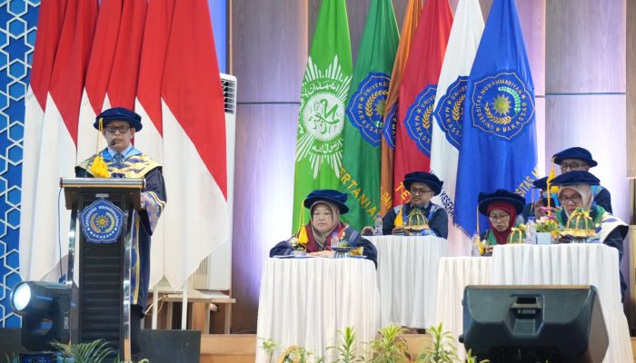 Pesan Rektor Unismuh dalam Pengukuhan Guru Besar Erwin Akib