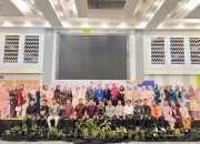 Silaturahmi dan Penghargaan Warnai Ramah Tamah Wisuda FEB Unismuh Makassar