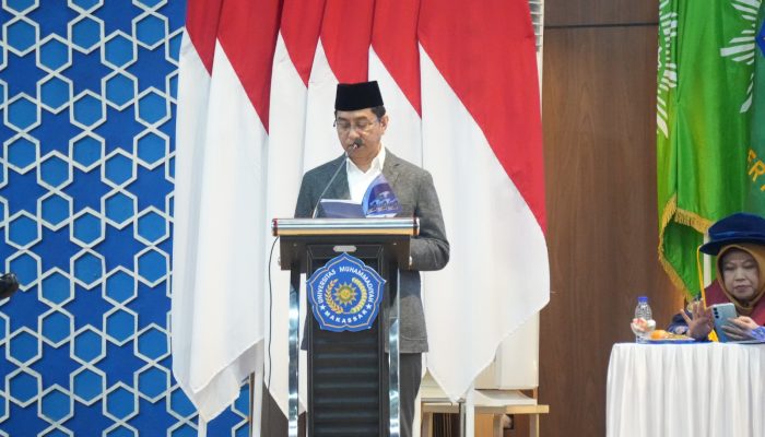 Pesan Koordinator Kopertais VIII untuk Wisudawan Unismuh: Begini Ciri Sarjana Dambaan Calon Mertua