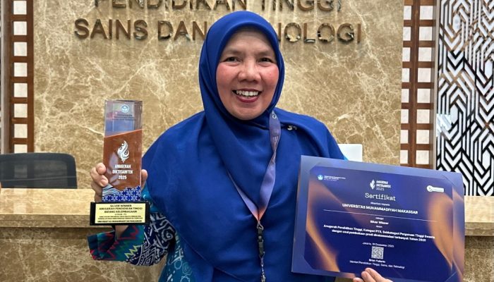 Aktif Kembangkan Prodi Baru, Unismuh Makassar Sabet Anugerah Pendidikan Tinggi 2025