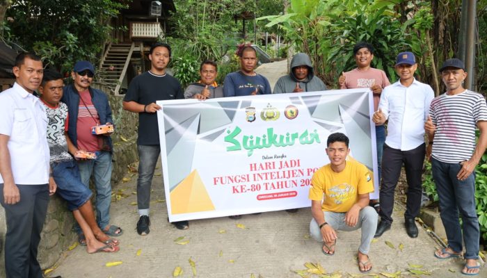 Syukuran Hari Jadi Fungsi Intelijen ke-80, Satuan Intelkam Polres Enrekang Berbagi Bingkisan Kepada Masyarakat