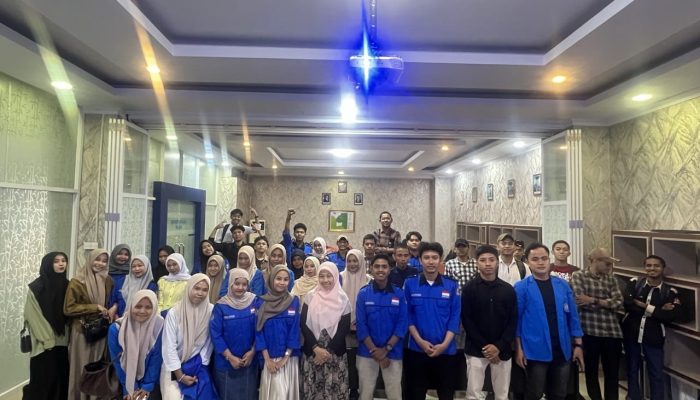 Dari Kampus ke Pasar, Mahasiswa Budidaya Perairan Unismuh Kenalkan Potensi Bisnis Ikan Hias