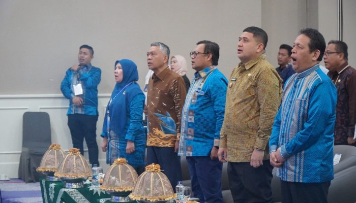 IKA Unismuh 2026-2030 Resmi Dilantik, Dihadiri Wakil Menteri Hingga Wali Kota