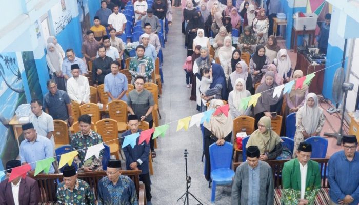 Buka Puasa Bersama Lab School SD Unismuh, Rektor Tekankan Pendidikan sebagai Amanah dan Ibadah