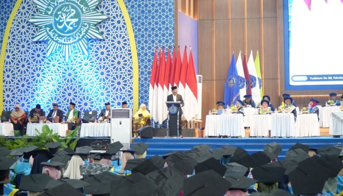 Di Wisuda Ke-88 Unismuh, Kopertais Dorong Lulusan Jadi Sarjana No Limit