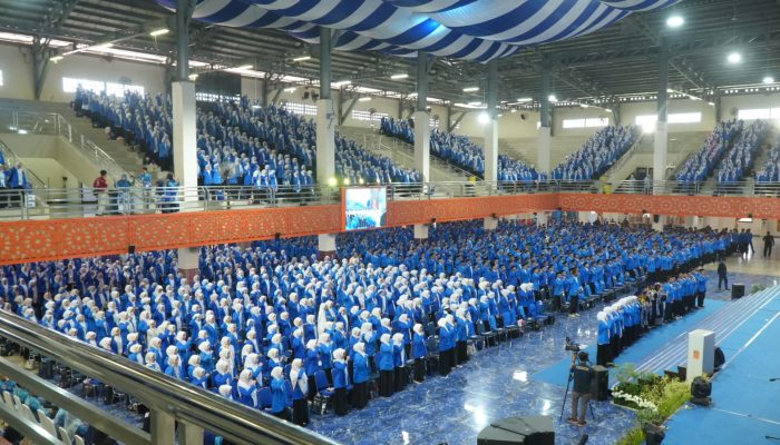 Peminat Unismuh Makassar Capai 14.915 Orang, Sebanyak 5.031 Mahasiswa Baru Dikukuhkan