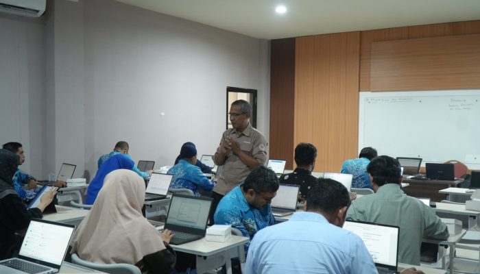 Hadapi Tahap Pelatihan Asesor, LSP Unismuh Bekali Program Studi Susun Perangkat Kompetensi