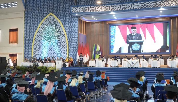 Hadiri Wisuda 89 Unismuh, Ketua PWM Sulsel Ingatkan Lulusan Jaga Integritas dan Terus Belajar