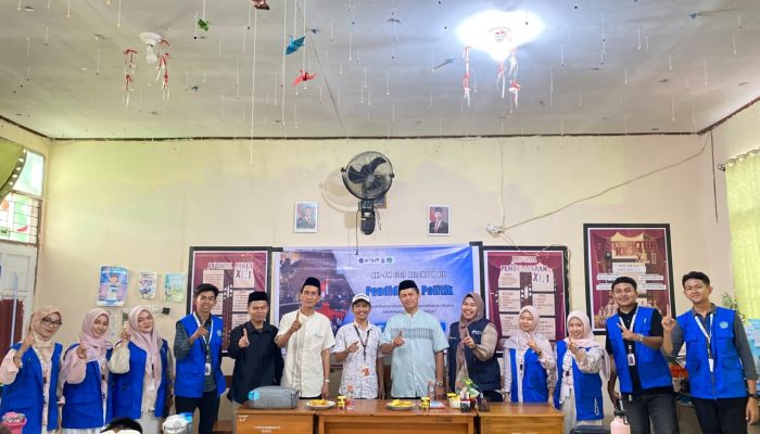 Mahasiswa FISIP Unismuh Tanamkan Kesadaran Demokrasi dan Jiwa Kepemimpinan Pelajar